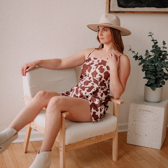 Originality Cow Print Romper - Picture 1 of 3